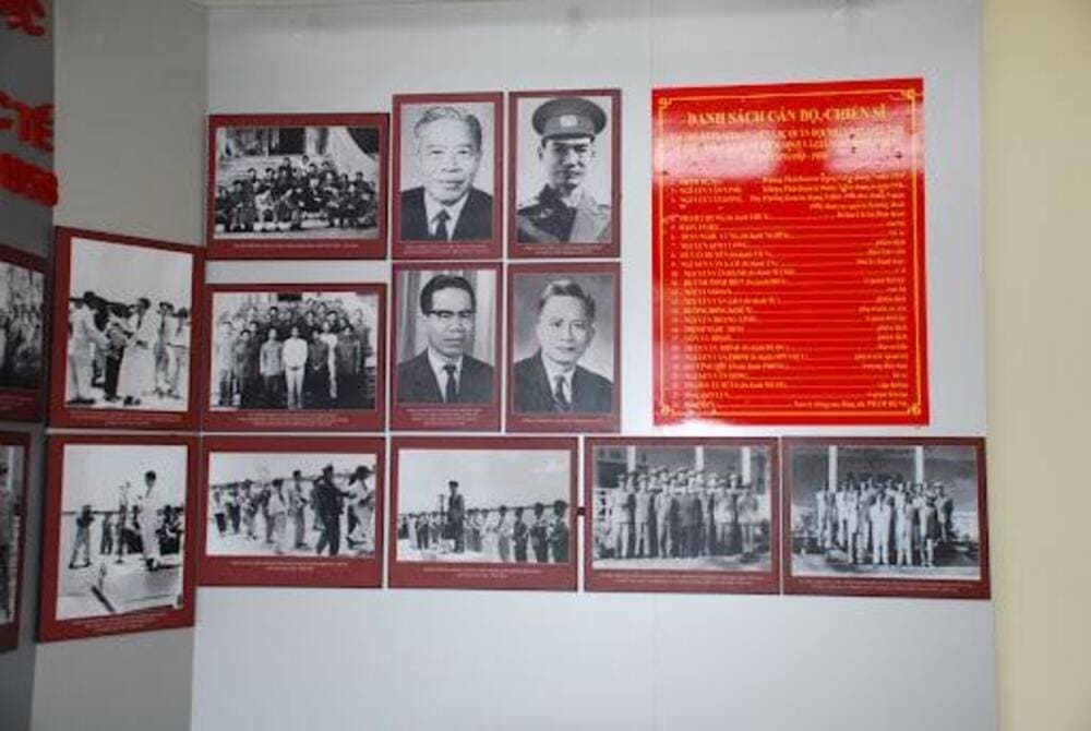 History exhibitions inside the 87A Tran Ke Xuong historical site